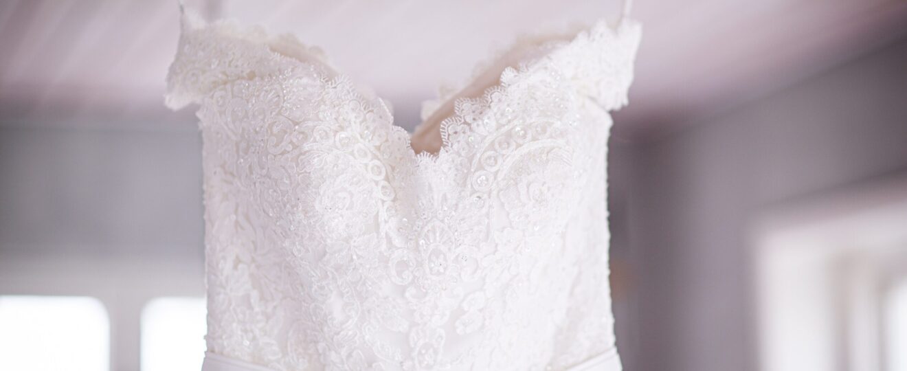 Brautkleid-Guide: 10 Schritte zum Traumkleid