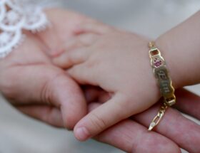 Die beliebtesten Babynamen in 2024